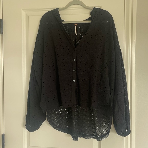 free people flowy black top! - Picture 1 of 6